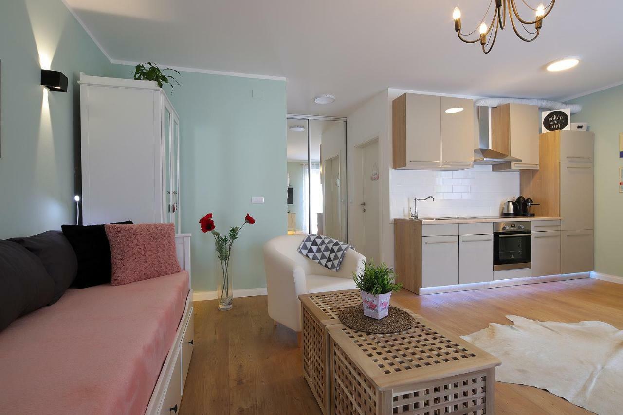 Studio Apartment Ada 2 Fiume Kültér fotó
