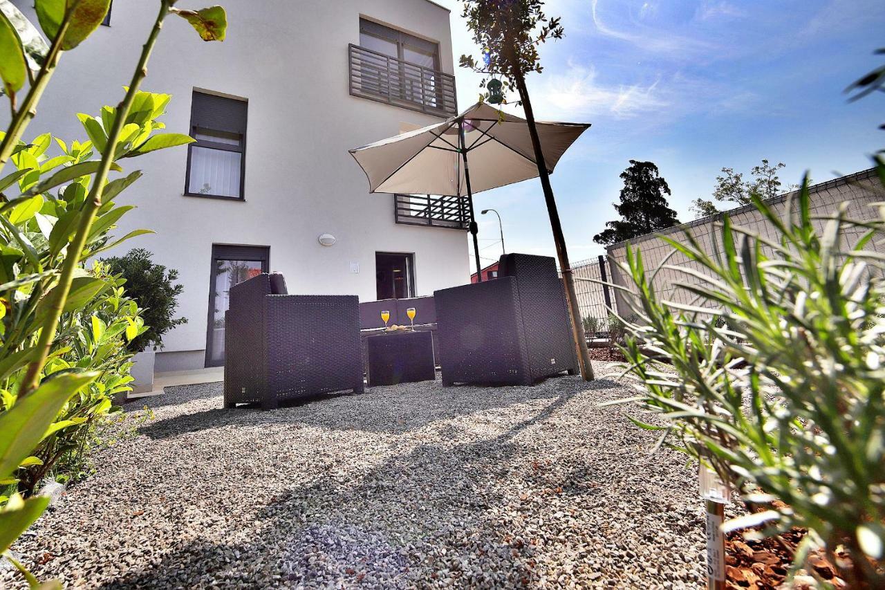 Studio Apartment Ada 2 Fiume Kültér fotó